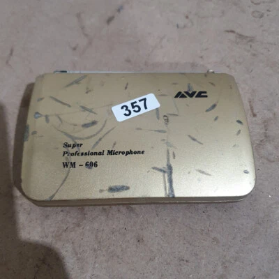 AVC WM-606 Wireless Built-in Antenna Portable Super Professional Microphone Only - Image 1 of 4