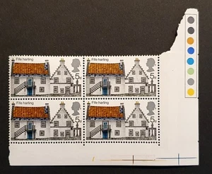 GB Stamps 1970 Architecture Fife Harling block with listed minor flaws SG815 MNH - Picture 1 of 3