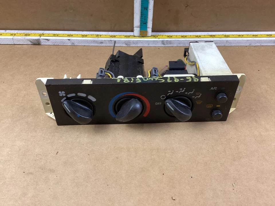 Pontiac Sunfire 1995-1997 calor aire acondicionado temperatura control climático 12214652 OEM Foto 1 de 4