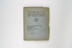 Photograms of the Year 1924 The Annual Review For 1925 of the World's Pictorial - Picture 1 of 10