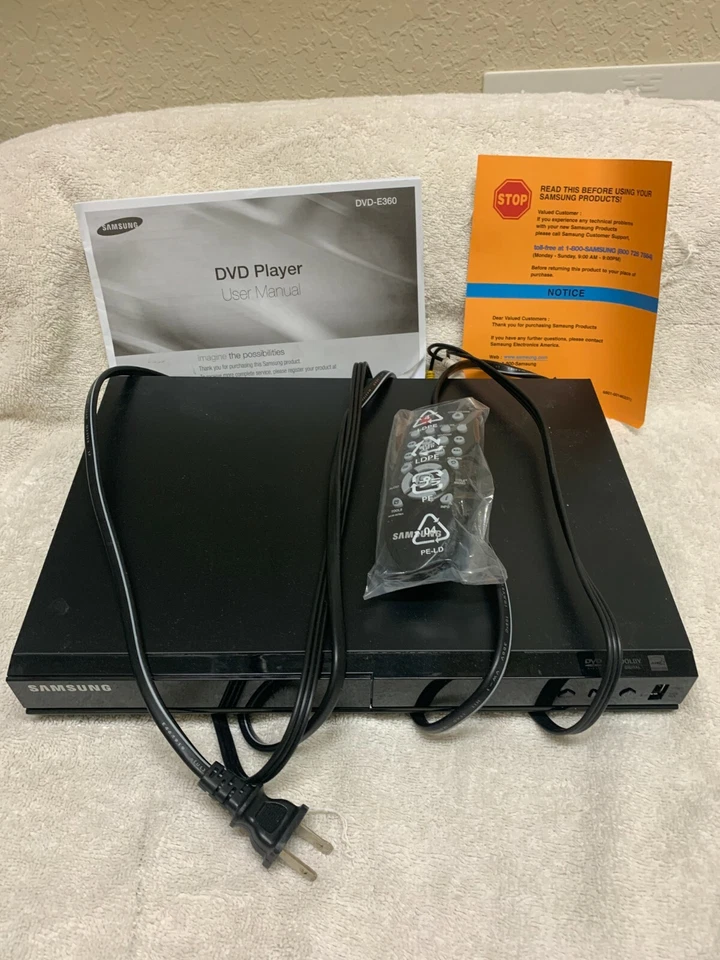 Samsung DVD-E360 DVD Player with USB Input - Image 1 of 1