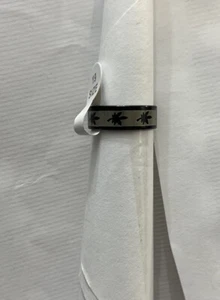 Black Unisex Band Ring Stainless Steel Fashion Jewelry Marijuana Leaf Size 9 - Picture 1 of 2