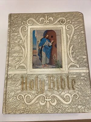 VTG 1960 KING JAMES STANDARD REFERENCE FAMILY BIBLE BLUE RIBBON EDITION HERTEL - Image 1 of 4