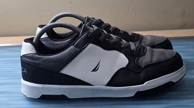 Nautica Kids Black/White Low Top Comfort Casual Sneaker Shoes Size 7  - Image 1 of 4