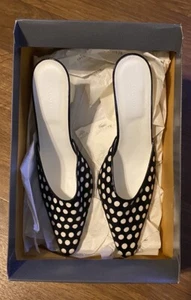 LACOSTE-Pixie-Wedge Polka Dot Pointed Toe Dress Shoes Size 8.5 - Picture 1 of 8
