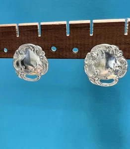 Sterling Silber - florale Scheibe Pfosten verzierte Scheibe Ohrringe 3,6 g Punze SS45 - Bild 1 von 5