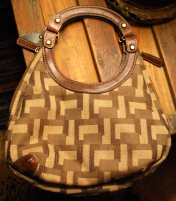 Bolso de mano vintage NINE WEST monedero marrón espiga e imitación cuero asas redondas  Foto 1 de 4