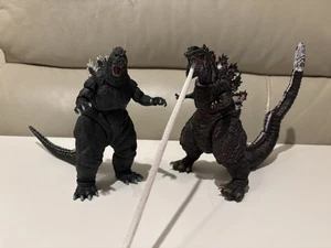 Godzilla Neca Figure Lot | Godzilla 1994 And 2016 (Authentic) - Picture 1 of 5