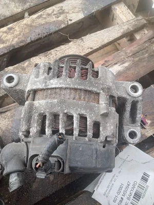 Used Alternator fits: 2012 Chevrolet Captiva sport 2.4L w/o variable assist powe - Изображение 1 из 4