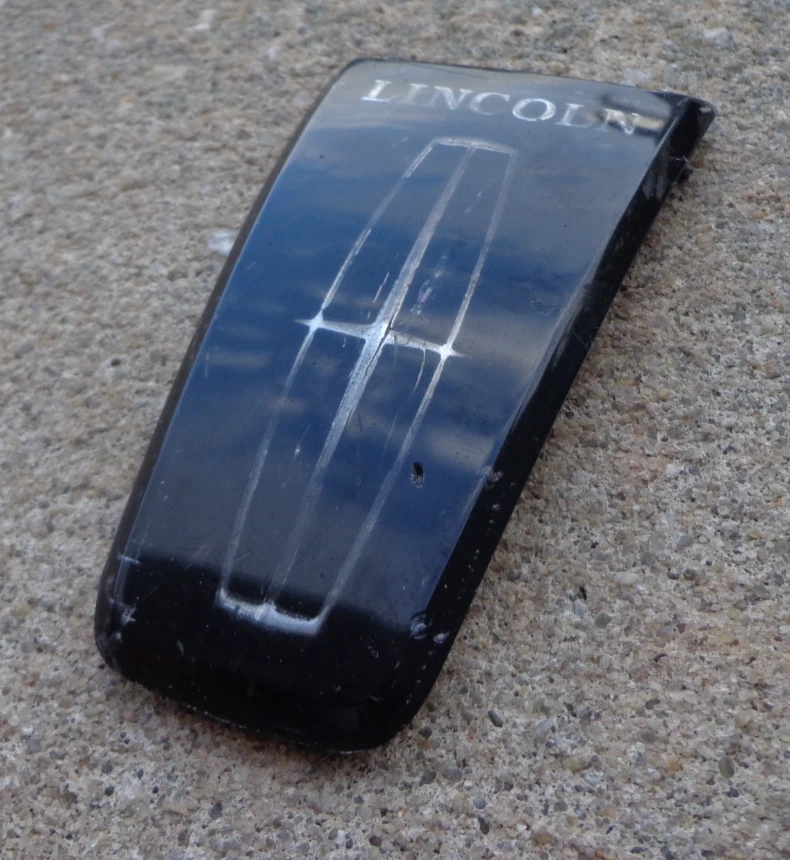 Lincoln Parrilla Emblema Insignia Calcomanía Logo Navegador Aviador OEM Original Genuino Foto 1 de 1
