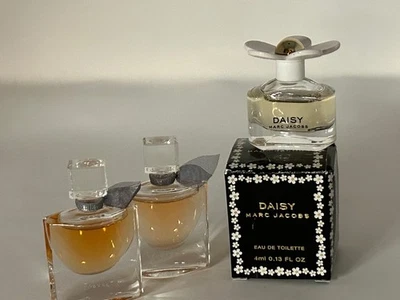 Perfume Marc Jacobs Daisy EDT Mini .13oz con caja y 2 La Vie Est Belle Mini NUEVO Foto 1 de 2