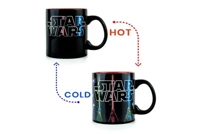 Taza sable de luz Star Wars | Taza cambiadora de calor Star Wars | Tiene capacidad para 20 onzas Foto 1 de 4