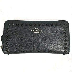Cartera COACH Remaches Cuero Guijarro Negro Acordeón Tachuela Cremallera Alrededor F1792 - Imagen 1 de 18