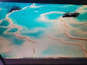 *Scratched Screen Pics* Dell E173FPC 17" LCD Flat Panel Computer Monitor Display - Picture 1 of 6