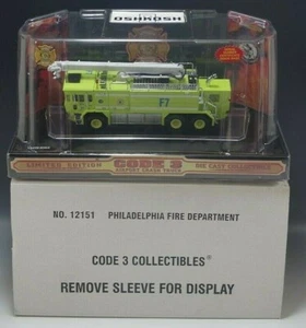 CODE 3 PHILADELPHIA FIRE DEPARTMENT CRUSH TRUCK LE. 1/64 DIE CAST MIB - Picture 1 of 5