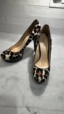 Women's Guess high fashion leopard Stilettos size 9 Gwadriene slip on animal - Image 1 of 3