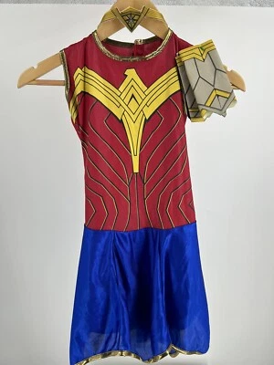 MUJER MARAVILLA Disfraz JUVENTUD Talla Mediana 8-10 Vestido Brazos Diadema Rubíes Marvel Foto 1 de 4