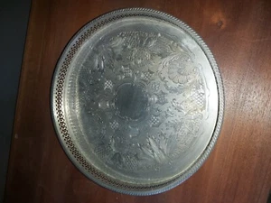 Antique Silver Plated Serving Tray Round 25x25cm *Free uk Mainland postage - Picture 1 of 5