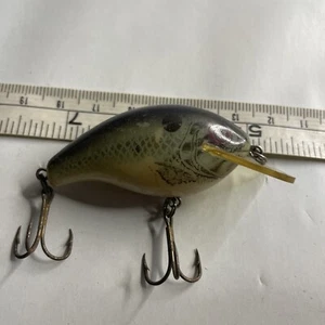 Vintage Rebel Naturalized Wee R Square Bill Crankbait Fishing Lure - Picture 1 of 4