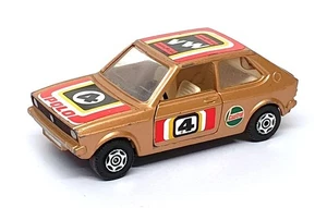 Corgi Appx 10cm Long Diecast 15425K - VW Volkswagen Polo Race Car #4 - Gold - Picture 1 of 5