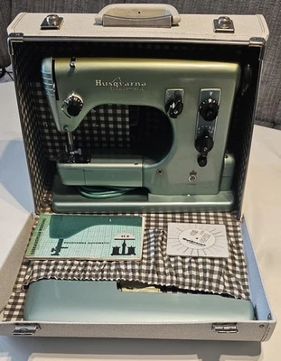 Husqvarna Automatic 21E Nähmaschine mit Zubehör und Koffer – Made in Sweden - Bild 1 von 4