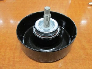 NEW OEM IDLER PULLEY 90MM SMOOTH #12580773 - Bild 1 von 3