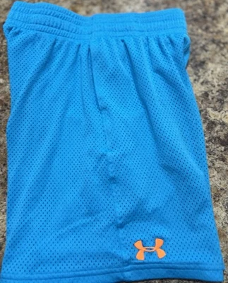 Girl’s Under Armour Shorts Size Youth Medium 10/12 - Image 1 of 3