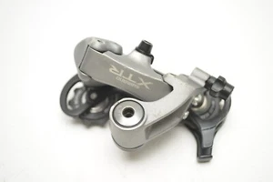 SHIMANO XTR MOUNTAIN BICYCLE 8 SPEED GS MEDIUM CAGE REAR DERAILLEUR RD-M950 - Picture 1 of 7