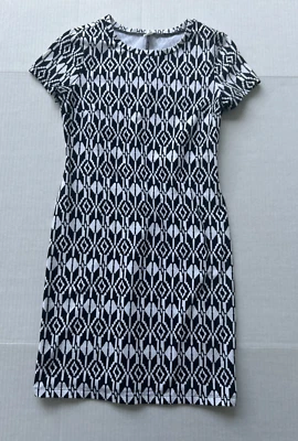 Vestido para mujer Old Navy talla S, ajustado - blanco y negro - usado en excelente estado Foto 1 de 4