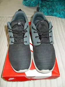 nike rosherun SZ 10 - Picture 1 of 3
