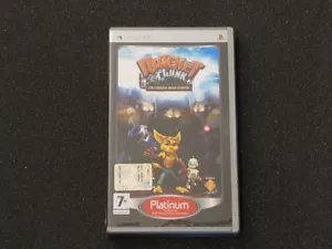 PSP UMD GIOCO RATCHET CLANK L'ALTEZZA NON CONTA PLATINUM - GAMES PAL ITA - Foto 1 di 1