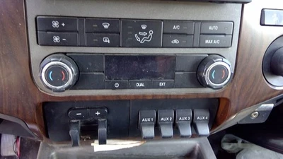 Used Alternator fits: 2011 Ford F350SD PICKUP 6.7L diesel single alternator 200 - Image 1 of 4