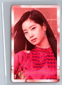 DUE VOLTE - DAHYUN WAKE ME UP ALBUM UFFICIALE GIAPPONE FOTOCARTOLINA FORO TAGLIO PUNCH - Foto 1 di 2