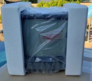 Sanyo VM5512 SCHWARZ/WEISS VIDEO MONITOR 120VAC NEU - Bild 1 von 8
