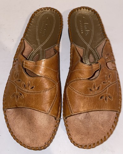 Sandali da donna marroni Clarks Artisan taglia 6M in pelle