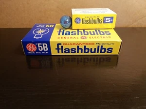 GE General Electric 5B Blue Bulb Flashbulbs (12 Total) Rhenium - Picture 1 of 4