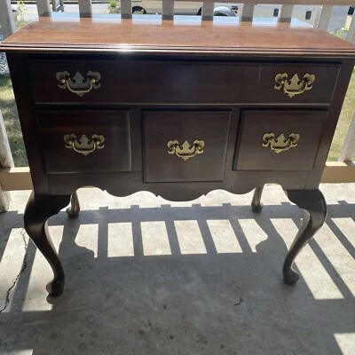Very Nice Ethan Allen Mahogany Sideboard 4drawers, H 303/4” L 32” Depth 17 1/2” - Image 1 of 4