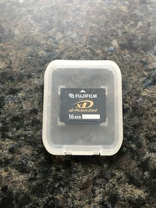 Fujifilm xD Picture Card 16MB Camera Memory Card (Fits Olympus) - Picture 1 of 3