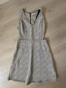 Abercrombie & Fitch Black Chevron Side Cutout Dress Medium NWT - Picture 1 of 4