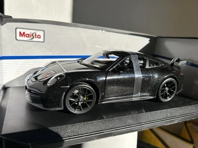 Porsche 911 (992) GT3 modellino auto 1:18 Nero Maisto - Immagine 1 di 4