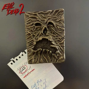 Evil Dead 2 Necronomicon Libro de los Muertos Imán 061TT108 - Imagen 1 de 3