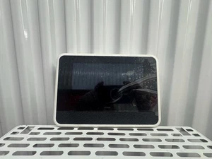 Panel de seguridad con pantalla táctil Vivint Smart Hub VS-SH2000-000 - Imagen 1 de 8