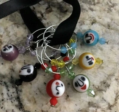 ¡OFERTA!!!   Fun people Smile faces 😊Juego de 6 anillos con dije de vidrio de vino Foto 1 de 4