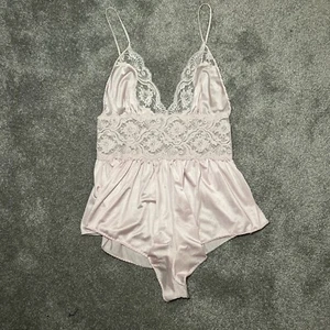 Vintage 80s Rosa Puleo-Szüle Lily Of France Lace Sleepwear Small Tag Hanging Off - Picture 1 of 4