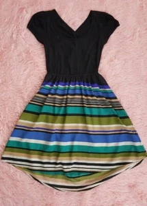 Women's Juniors Short Cap Sleeve Dress Stripes Fit & Flare Skater READ Descrptn - Picture 1 of 9