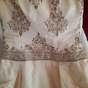 Reem Acra Wedding Dress Size 10 - Picture 1 of 8