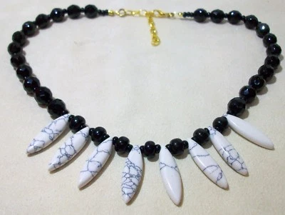 NUEVO COLLAR CUENTAS CRISTAL CHECO NEGRO HOWLITA BLANCO 20"" LARGO Foto 1 de 4