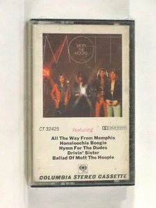 MOTT THE HOOPLE – Mott  RARE 1973 US cassette 1st issue  SEALED    Ian Hunter - Picture 1 of 3