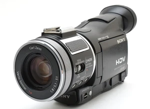 [Near MINT] Sony HVR-A1J Professional HDV 1080i Camcorder Video Camera JAPAN - Picture 1 of 13