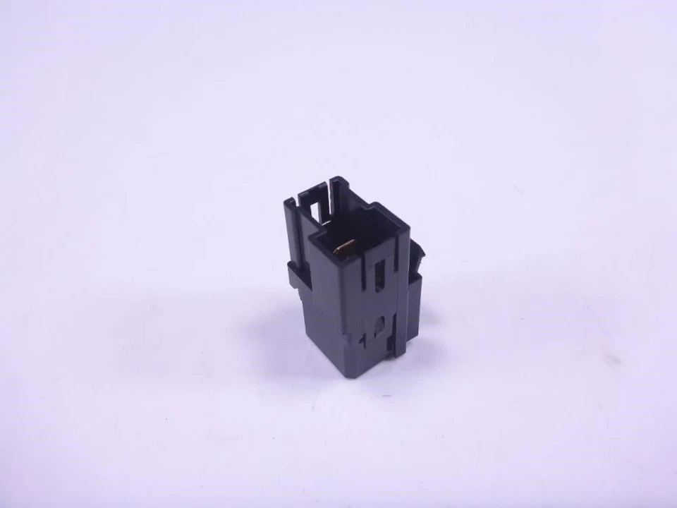 Relé A Yamaha FZ8 13 Foto 1 de 4